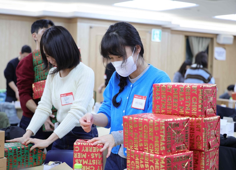 닥터지, 화상경험자 위한 피부 건강 응원 키트 포장 봉사 성료 1762-Image